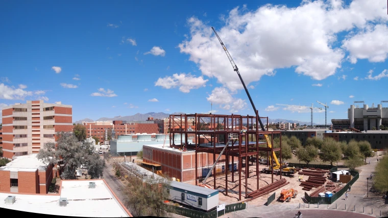 Panoramic view of the construction site: 12
